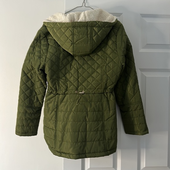 NWOT Insulated Winter Coat Sherpa Lined - Picture 4 of 4